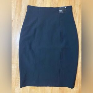 NWT!!! EXPRESS HIGH WAISTED PENCIL SKIRT WITH BACK SLIT AND ZIPPER. SIZE 6 BLACK